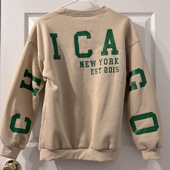 Shein Round Neck Pullover Sweater Size S - Picture 1 of 2